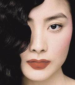 娱乐吃瓜带面具的明星